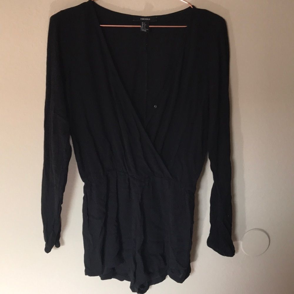 Long sleeve‎ romper